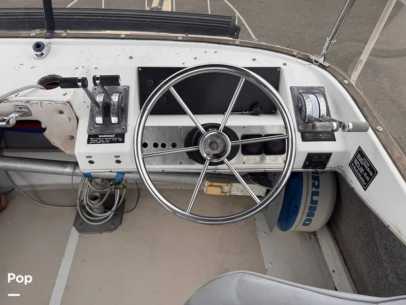 Slide: The Image of Bayliner 3288 MY 1983 - 16460564