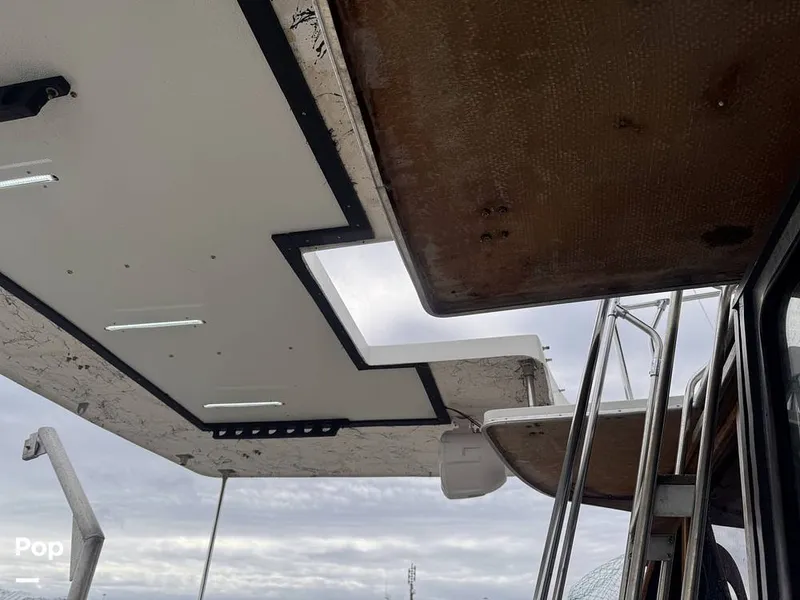 Slide: The Image of Bayliner 3288 MY 1983 - 16460562