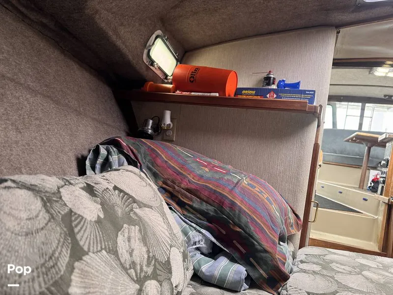 Slide: The Image of Bayliner 3288 MY 1983 - 16460746