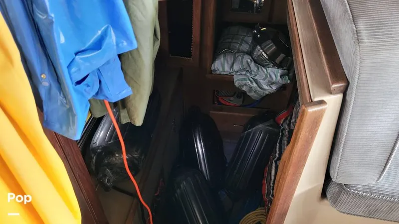 Slide: The Image of Bayliner 3288 MY 1983 - 15464727
