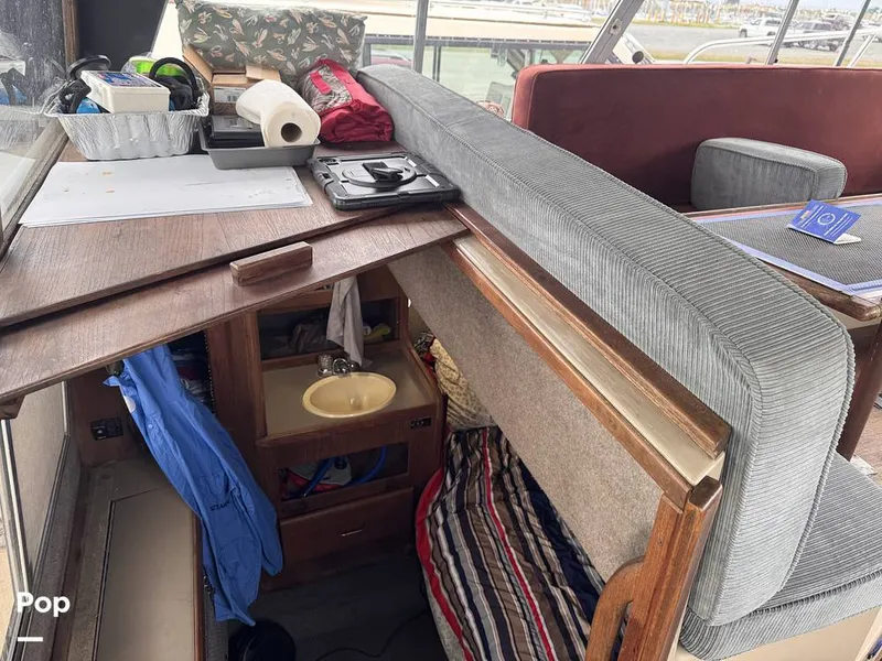 Slide: The Image of Bayliner 3288 MY 1983 - 16460780