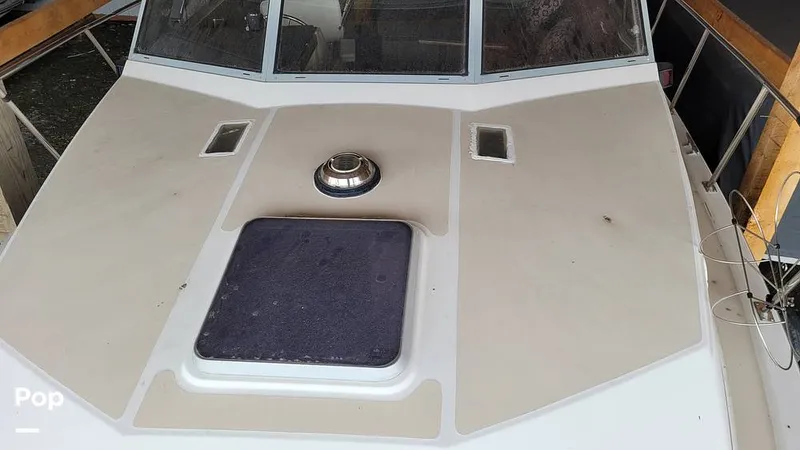 Slide: The Image of Bayliner 3288 MY 1983 - 15464773