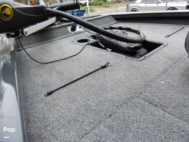 Slide: The Image of Tracker PRO TEAM 190 TX 2022 - 11775423