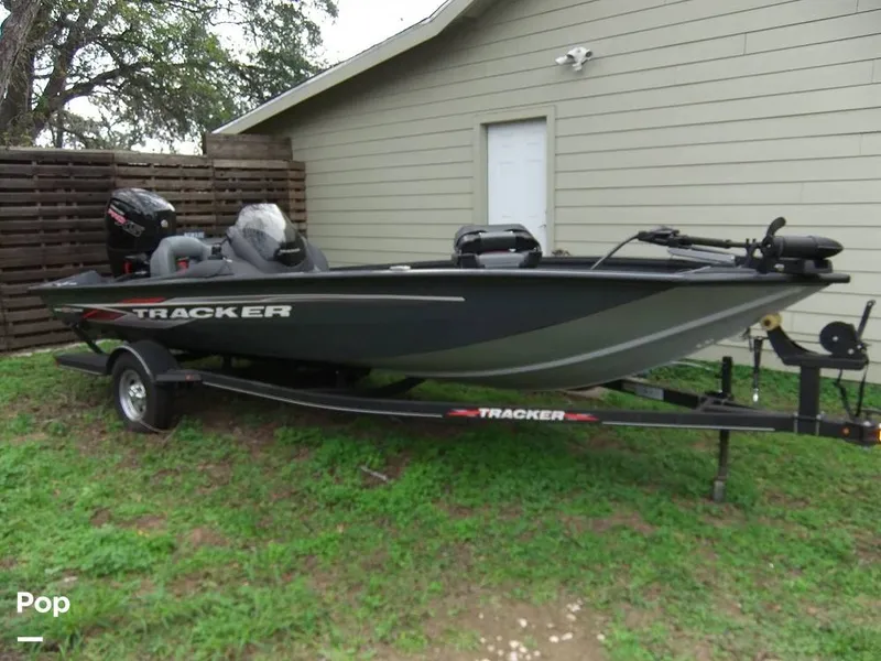 Slide: The Image of Tracker PRO TEAM 190 TX 2022 - 11775406