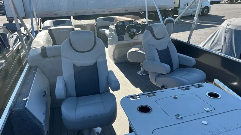 Slide: The Image of Sylvan L-3 Party Fish 2022 - 6