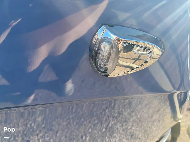 Slide: The Image of Courtesy Lights - 11778466