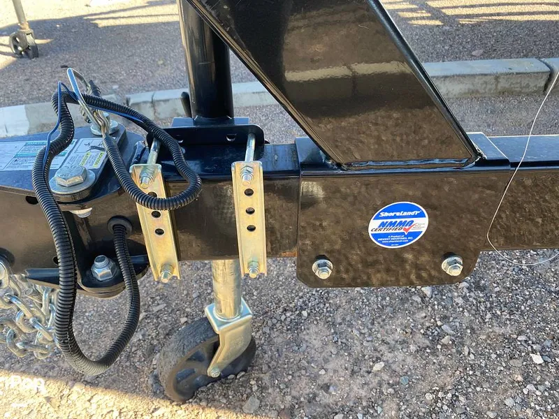 Slide: The Image of Trailer Hitch - 11778470