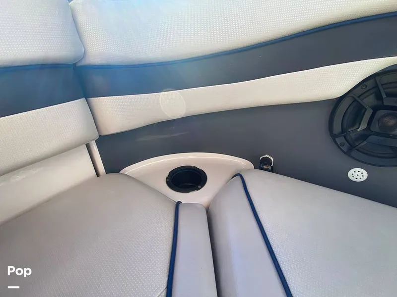 Slide: The Image of Stern Seating Cup Holder - 11778343