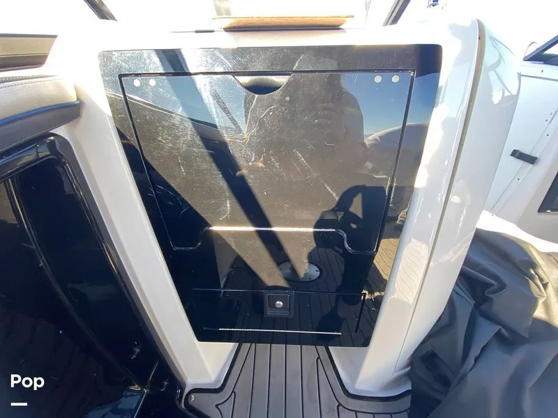 Slide: The Image of Glove Box - 11778349