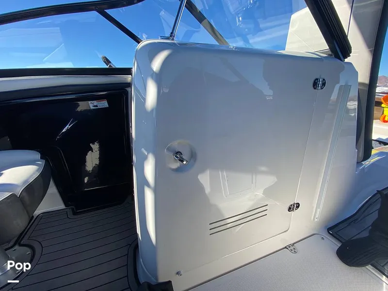 Slide: The Image of Compartment Storage Door - 11778352