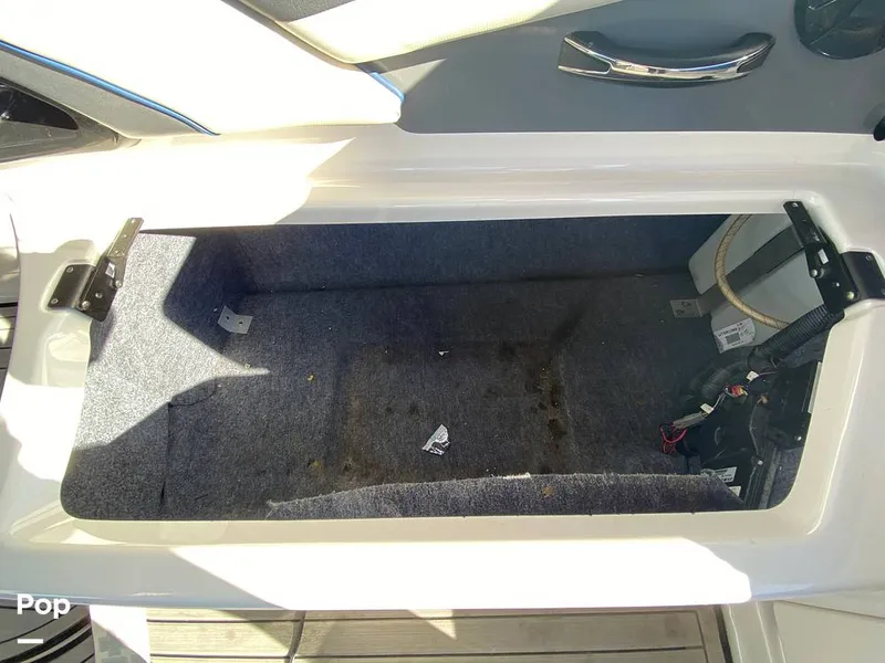 Slide: The Image of Under Seat Storage - 11778364