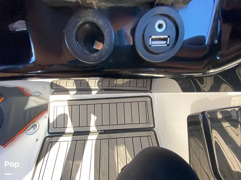 Slide: The Image of USB Charging Port - 11778377