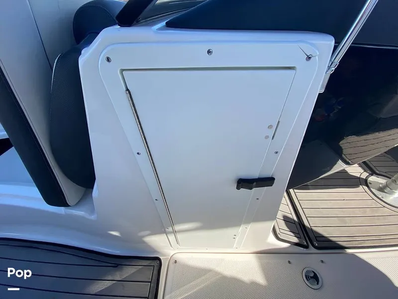 Slide: The Image of Compartment Storage Door - 11778383