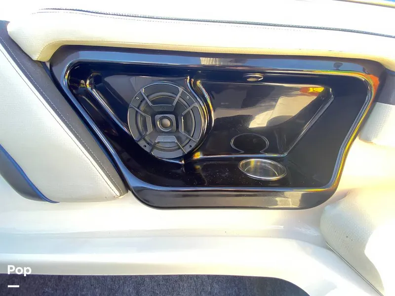 Slide: The Image of Interior Speakers - 11778388