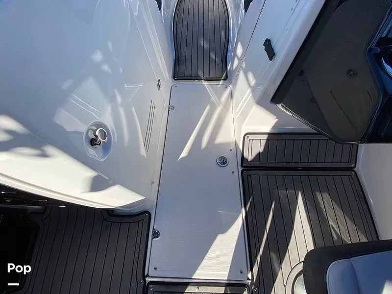 Slide: The Image of Under Storage - 11778407