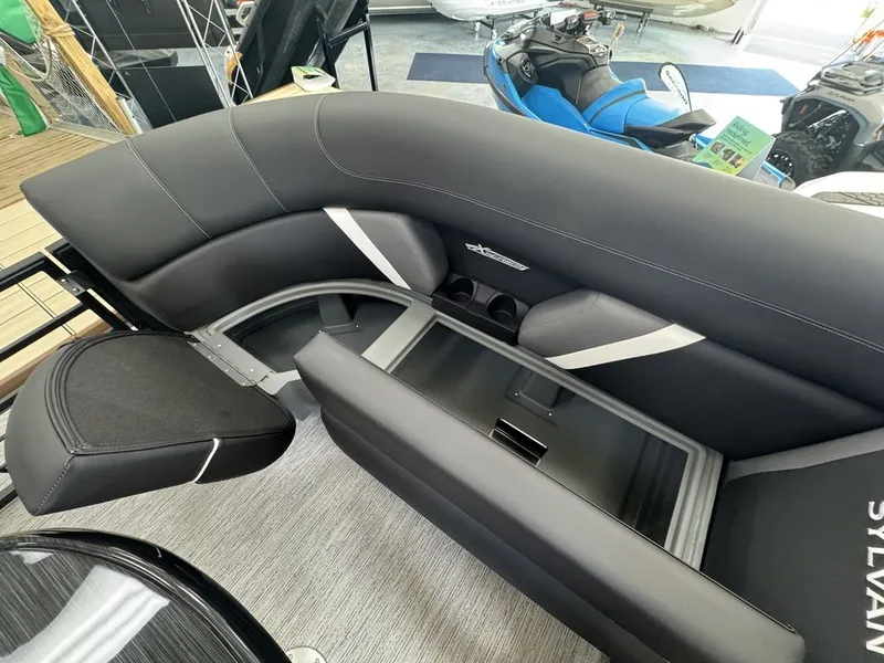 Slide: The Image of Sylvan MIRAGE X3 CLZ DH PLATINUM PKG 2026 - 10