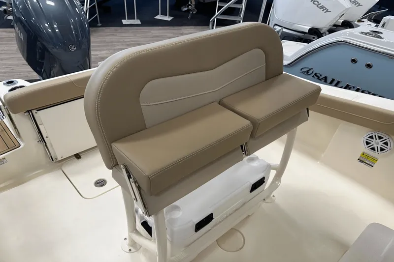 Slide: The Image of Scout 215 XSF 2025 - 29