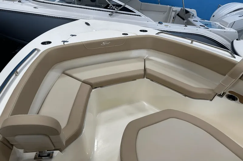 Slide: The Image of Scout 215 XSF 2025 - 41