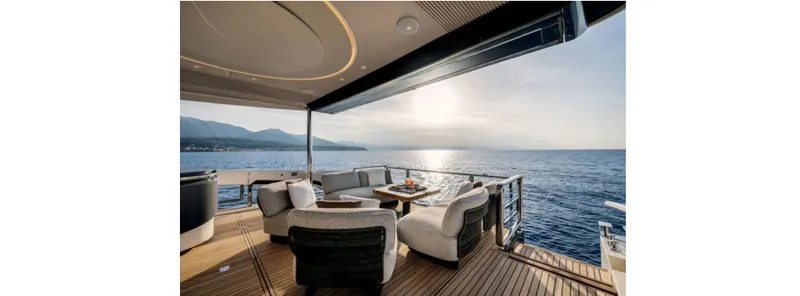 Slide: The Image of Absolute Navetta 66 2026 - 3