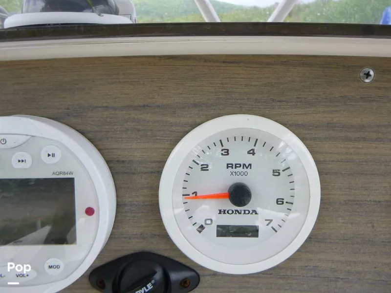 Slide: The Image of Grady-White Chase 263 1994 - 12566084