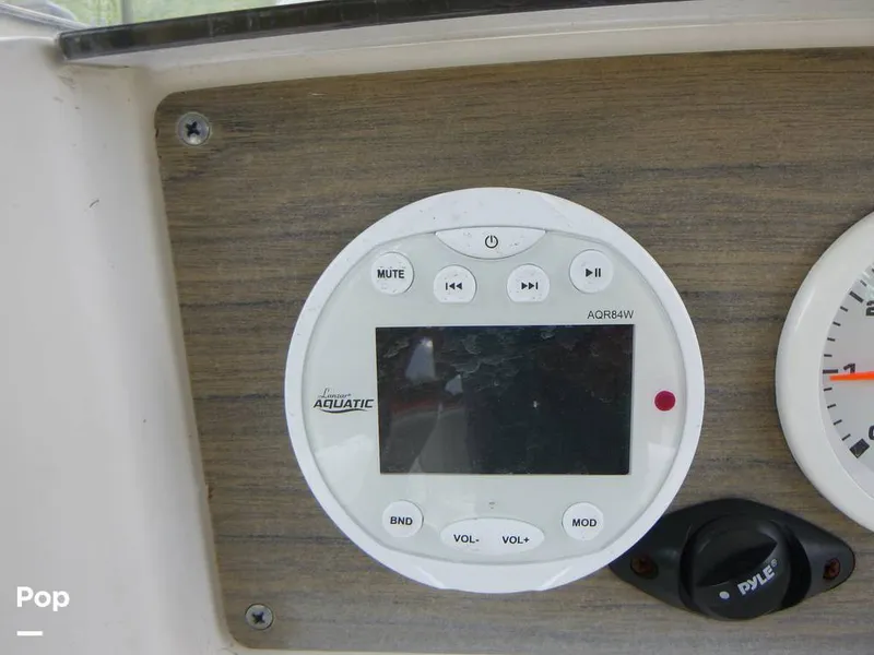 Slide: The Image of Grady-White Chase 263 1994 - 12566085