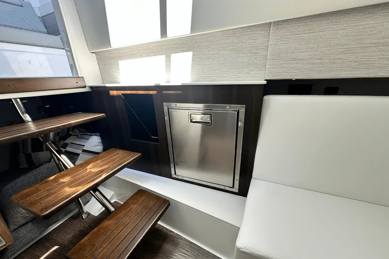 Slide: The Image of Cruisers Yachts 34 GLS Outboard 2025 - 28