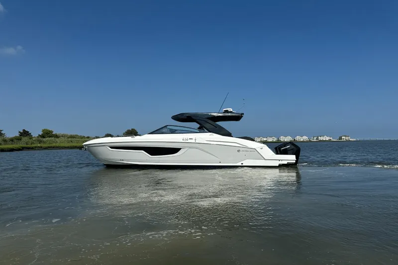 Slide: The Image of Cruisers Yachts 34 GLS Outboard 2025 - 6