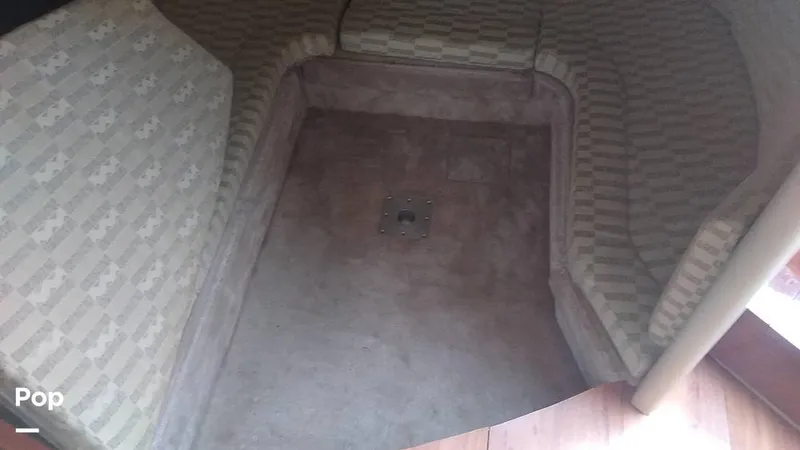 Slide: The Image of Aft Berth Seating Table Removed - 12193820