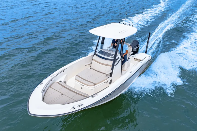 Slide: The Image of Boston Whaler 220 Dauntless 2025 - 26