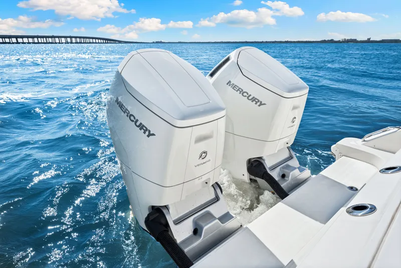 Slide: The Image of Boston Whaler 380 Realm 2025 - 27