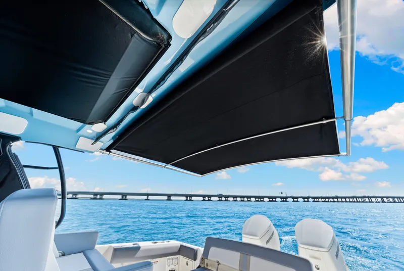 Slide: The Image of Boston Whaler 380 Realm 2025 - 44