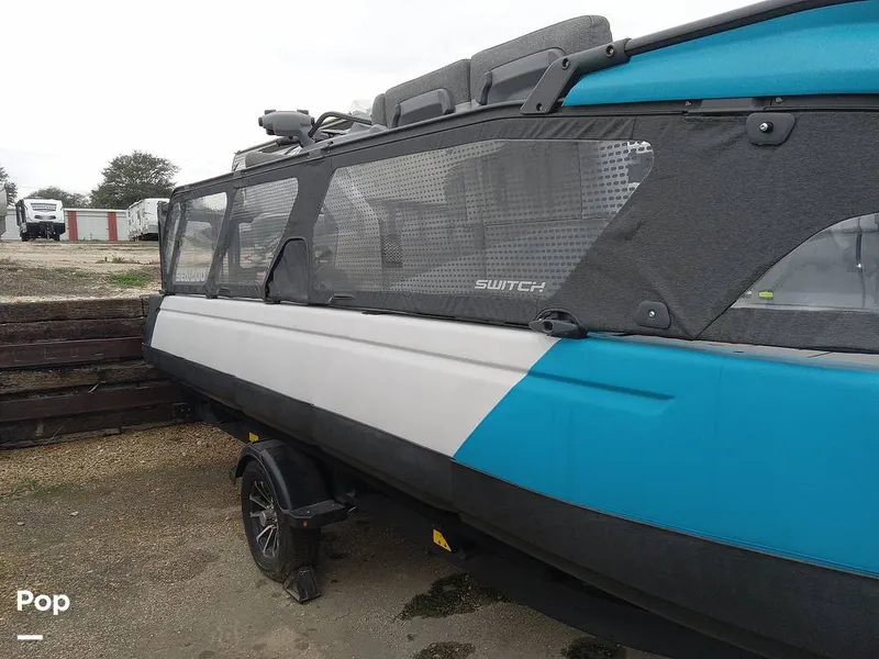 Slide: The Image of Sea-Doo Switch 19 2022 - 11987129