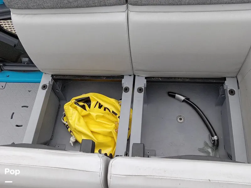 Slide: The Image of Sea-Doo Switch 19 2022 - 11987162