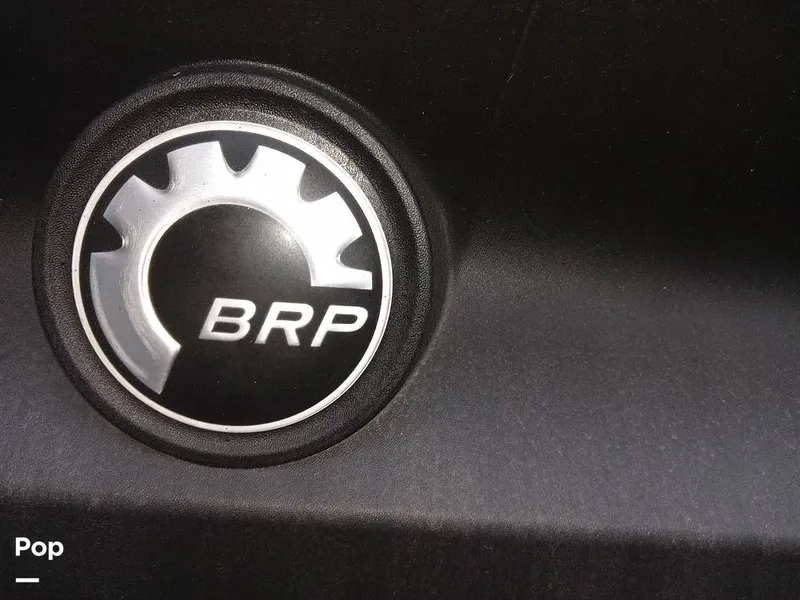 Slide: The Image of Sea-Doo Switch 19 2022 - 11987286