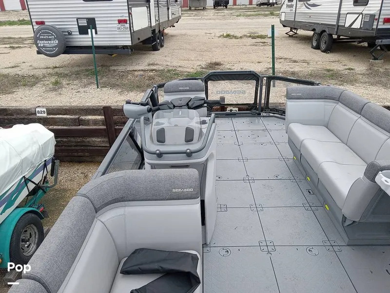 Slide: The Image of Sea-Doo Switch 19 2022 - 11987280