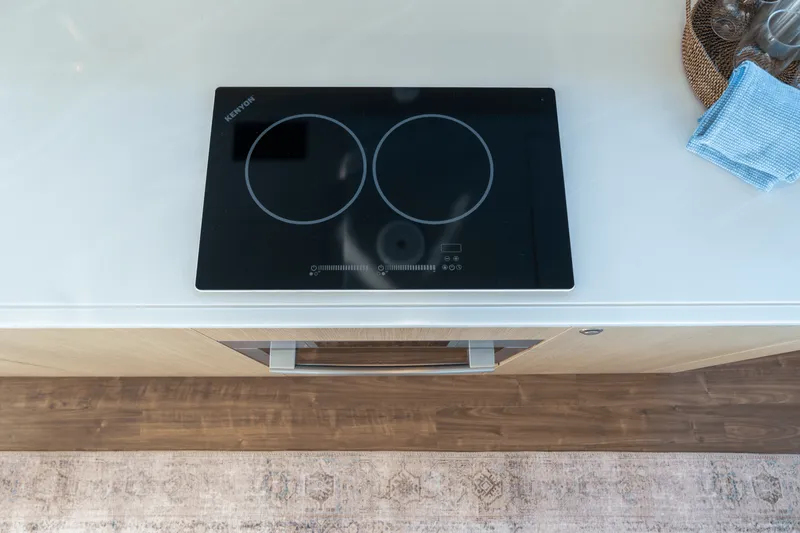 Slide: The Image of Aquila 42 Yacht 2025 - 44