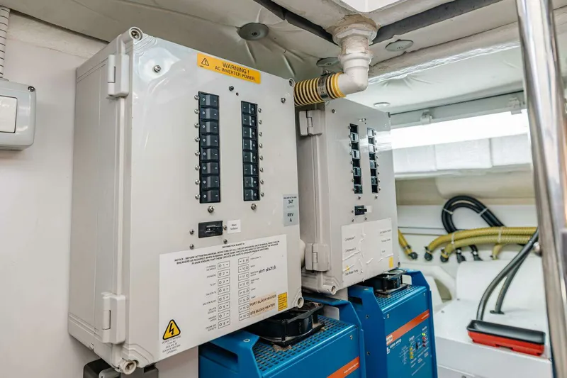 Slide: The Image of Model 65 Squadron Category Motor Yachts 2011 - 62