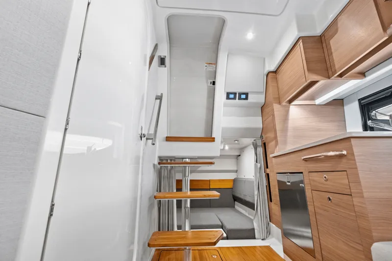 Slide: The Image of Boston Whaler 365 Conquest 2025 - 42