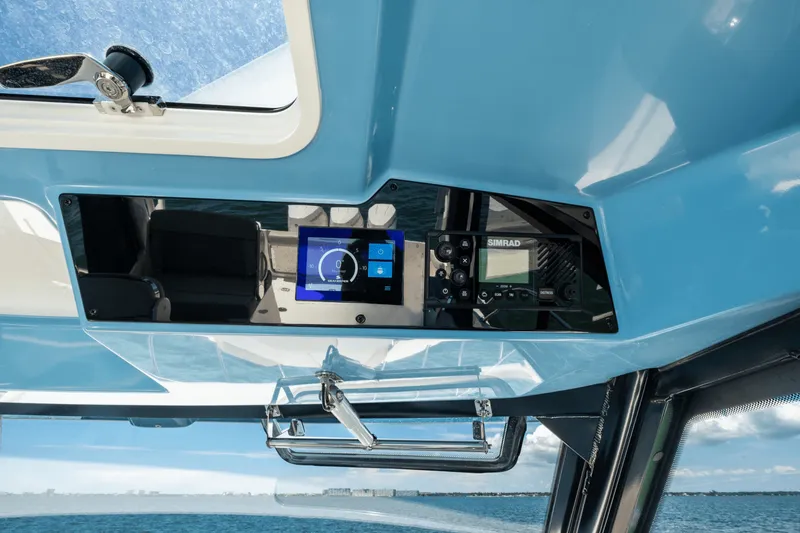 Slide: The Image of Boston Whaler 365 Conquest 2025 - 74