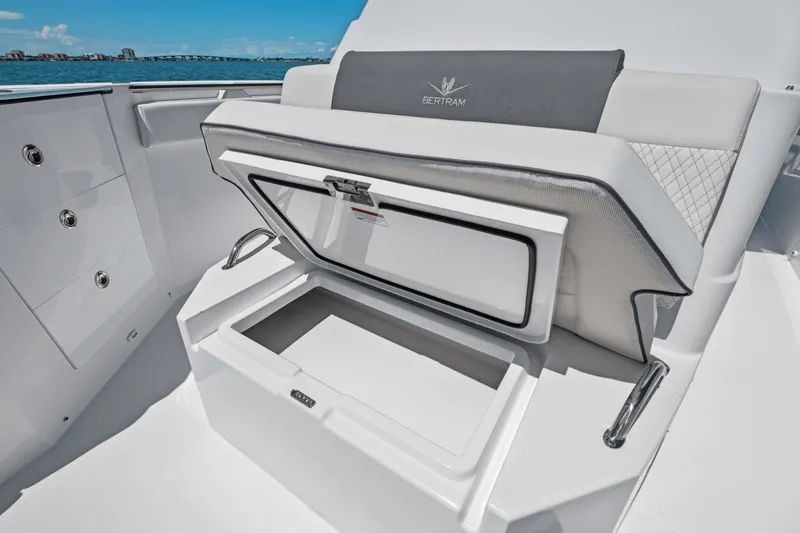 Slide: The Image of Bertram 34CC 2025 - 32