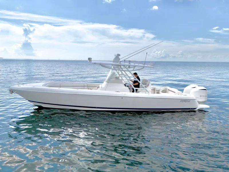 The Image of Intrepid 327 Center Console 2014 - 0