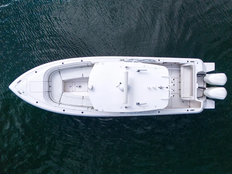 Slide: The Image of Intrepid 327 Center Console 2014 - 7
