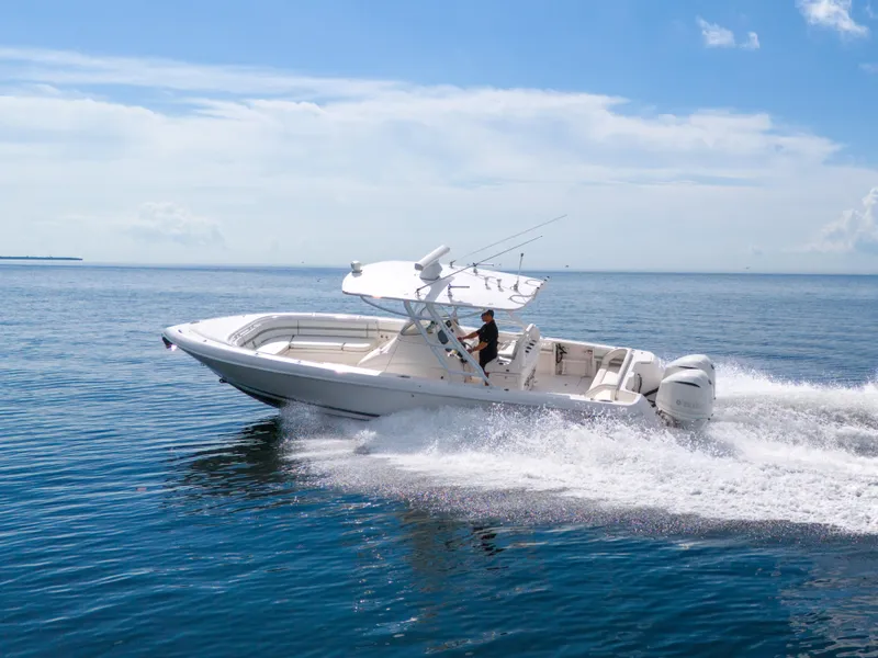 Slide: The Image of Intrepid 327 Center Console 2014 - 6