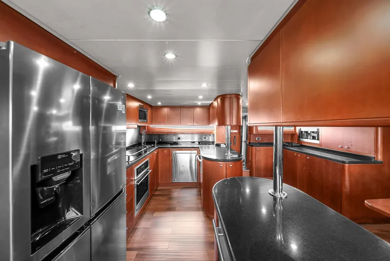 Slide: The Image of Azimut 100 Jumbo 2006 - 43