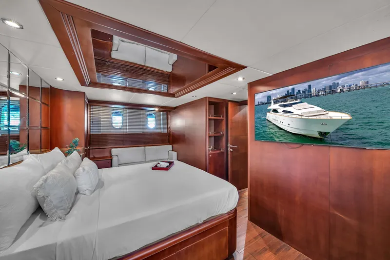 Slide: The Image of Azimut 100 Jumbo 2006 - 50