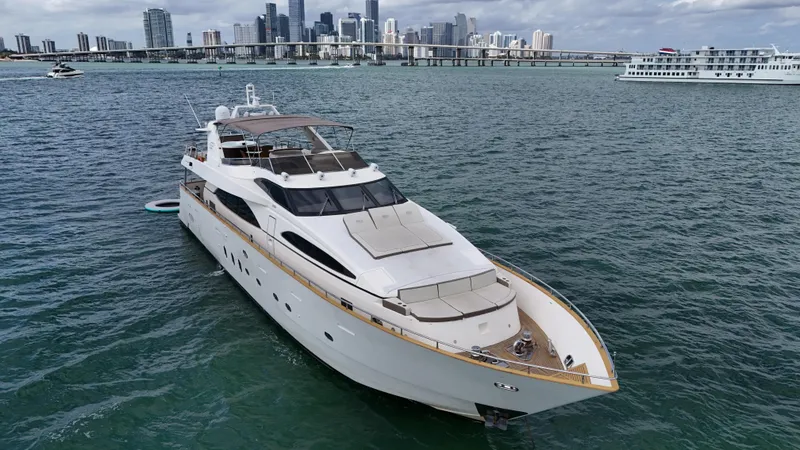 Slide: The Image of Azimut 100 Jumbo 2006 - 7