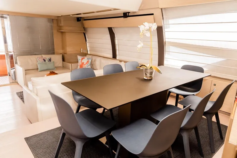 Slide: The Image of Ferretti 720 2013 - 26