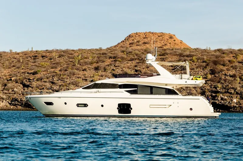 Slide: The Image of Ferretti 720 2013 - 1