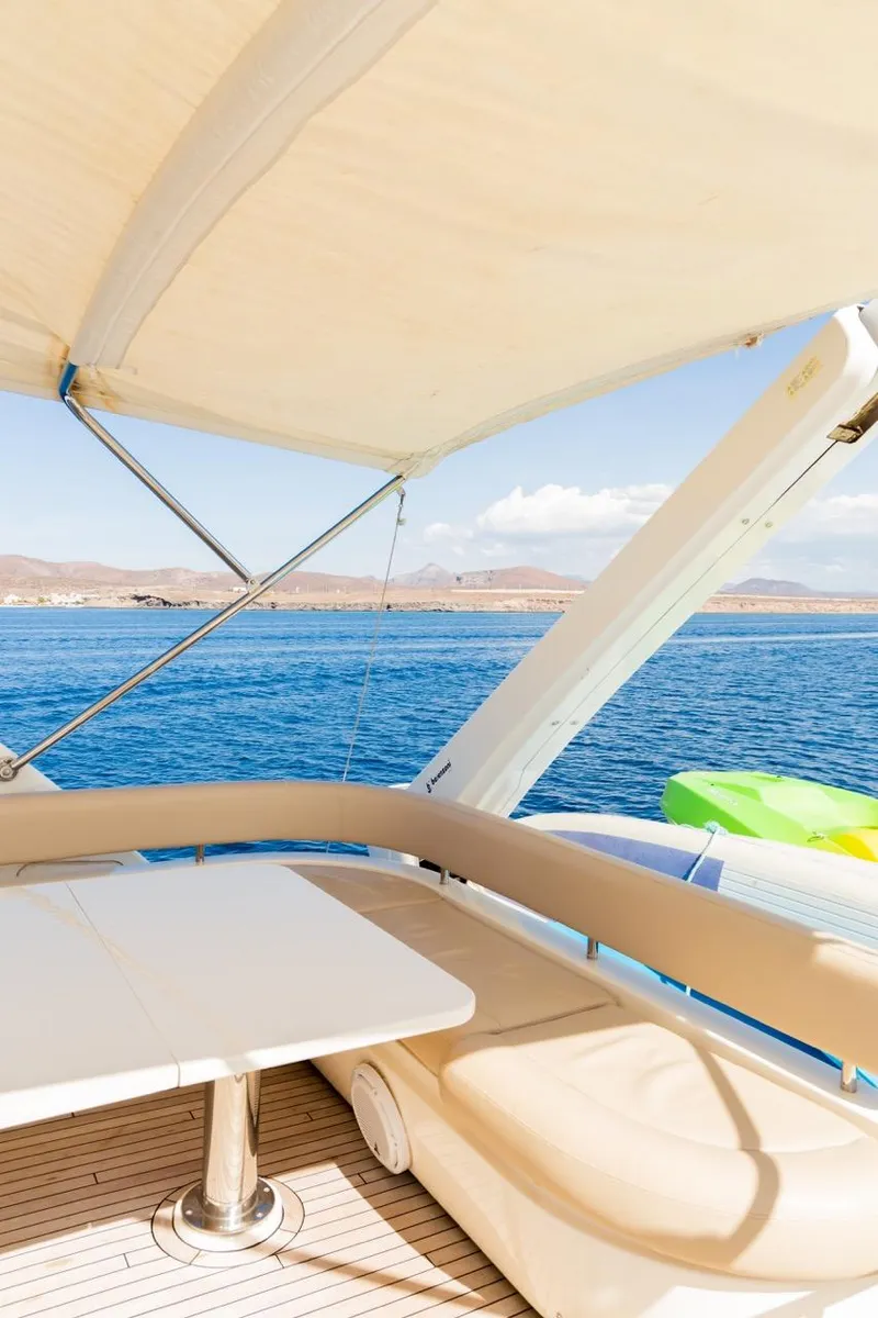 Slide: The Image of Ferretti 720 2013 - 37
