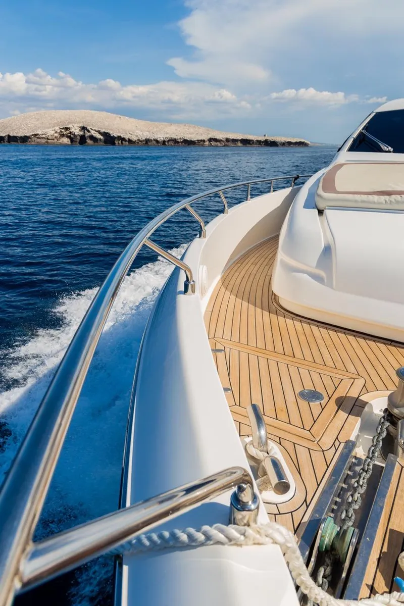 Slide: The Image of Ferretti 720 2013 - 44